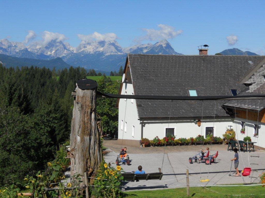 Familienbauernhof Imitz, Ferienwohnung ชปิทัล อัม เพิร์ม ภายนอก รูปภาพ