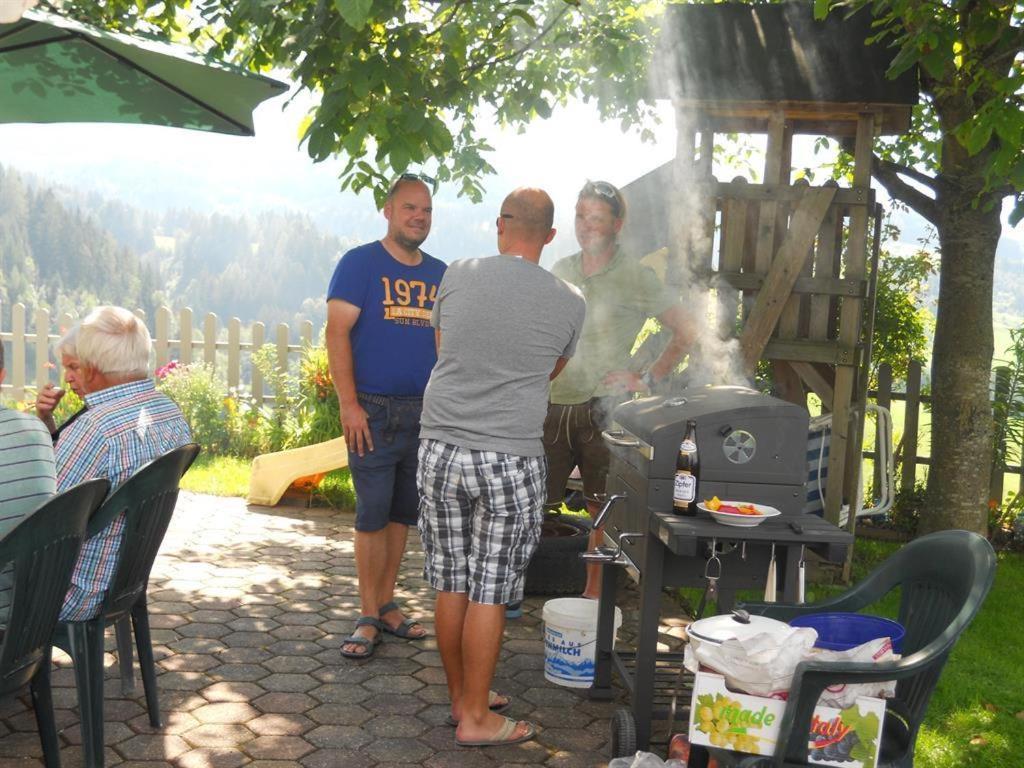 Familienbauernhof Imitz, Ferienwohnung ชปิทัล อัม เพิร์ม ภายนอก รูปภาพ