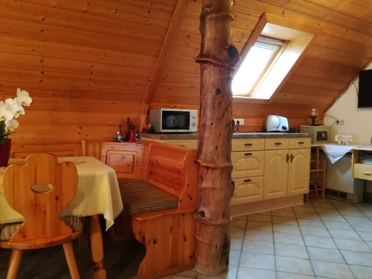 Familienbauernhof Imitz, Ferienwohnung ชปิทัล อัม เพิร์ม ภายนอก รูปภาพ
